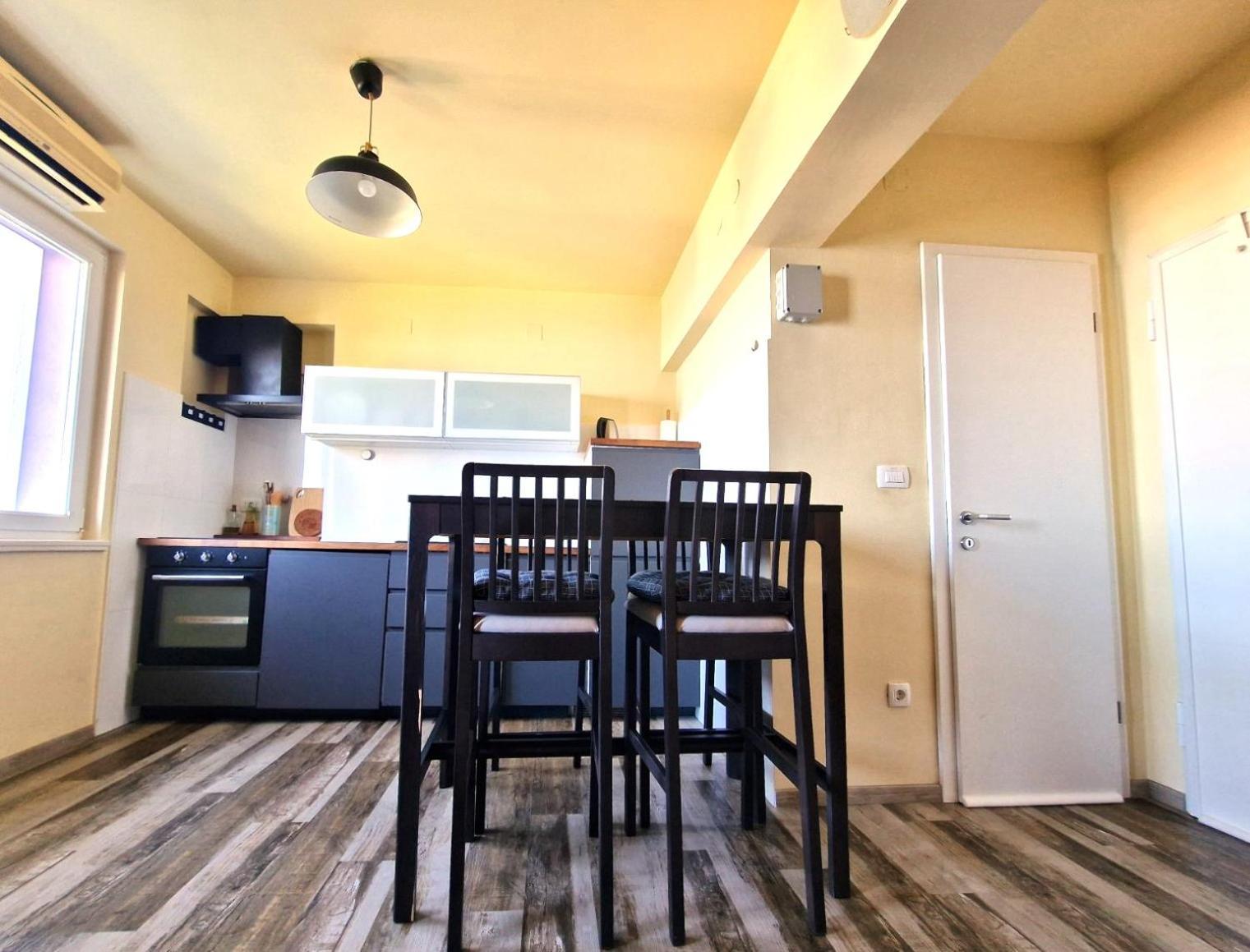 Apartment Near Beach With Sea View Опатия Екстериор снимка